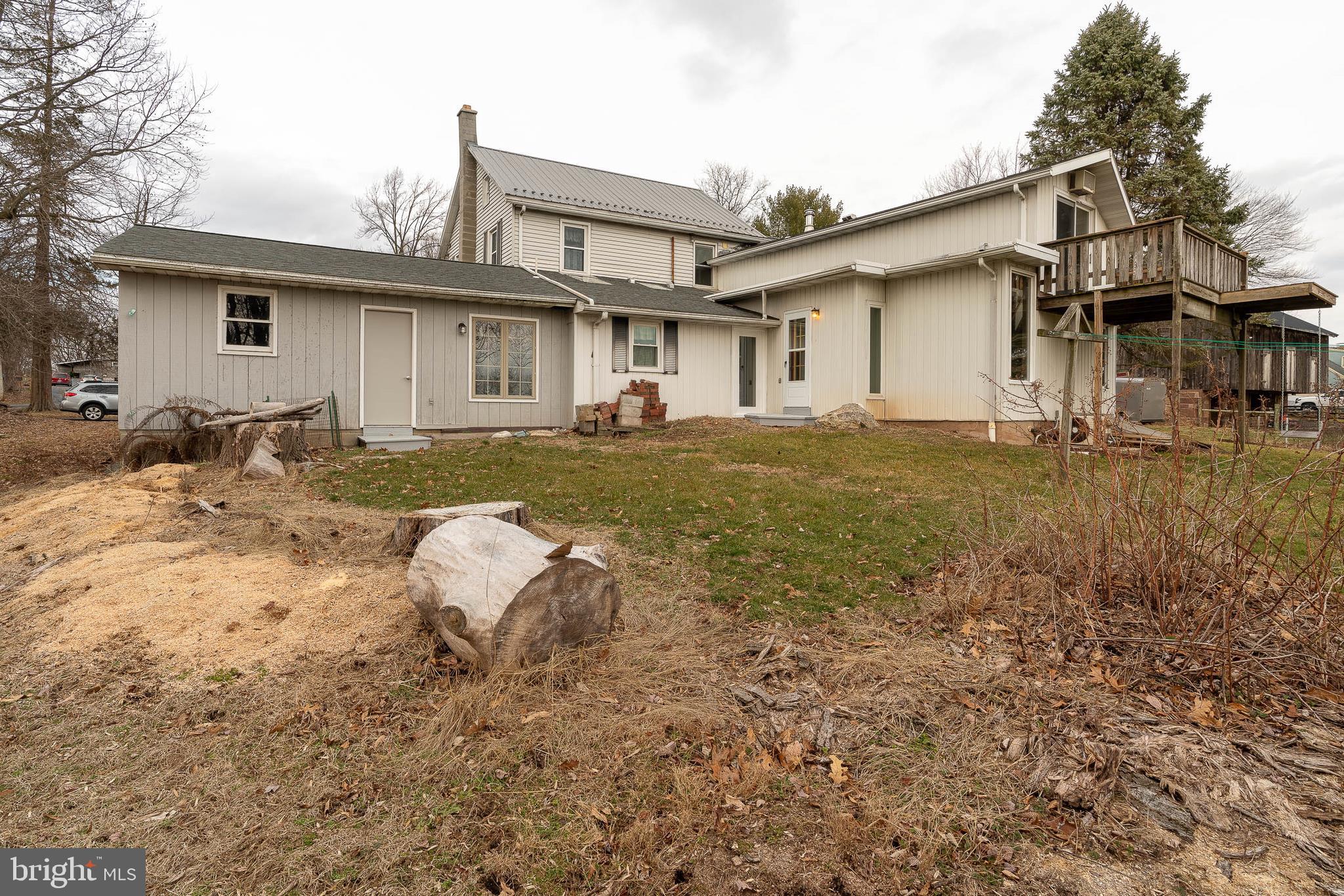 4795 Ridge Road Elizabethtown, PA 17022 - Photo 22 of 64 Back View