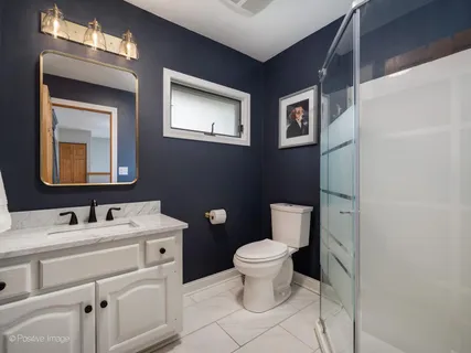 $399,999 | 12424 South Moody Avenue, Palos Heights, IL 60463