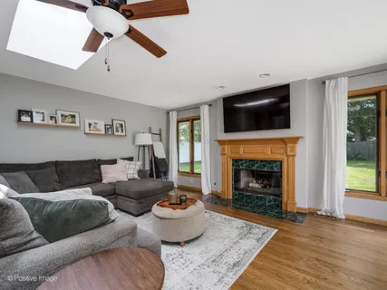 $399,999 | 12424 South Moody Avenue, Palos Heights, IL 60463