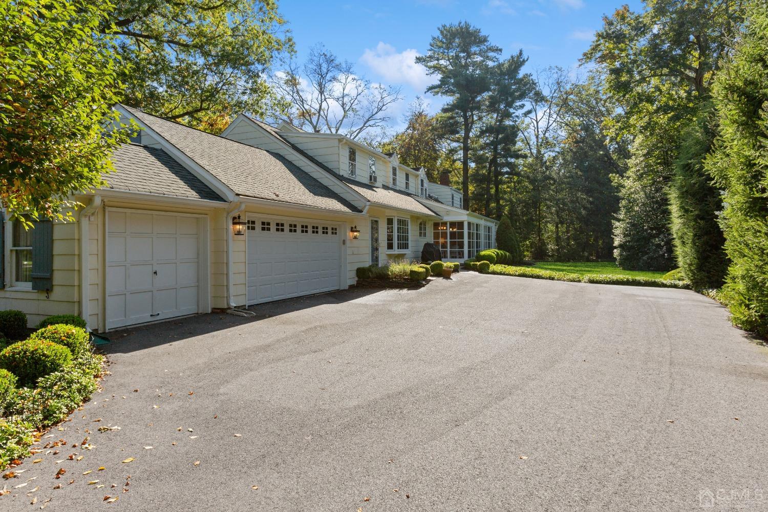 32 Oak Hills Road Edison, NJ 08820 - Photo 7 of 54 a view of street along with trees