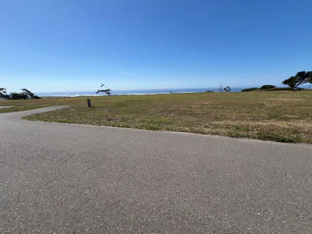 $425,000 | 3002 Sandpointe Drive, McKinleyville, CA 95519