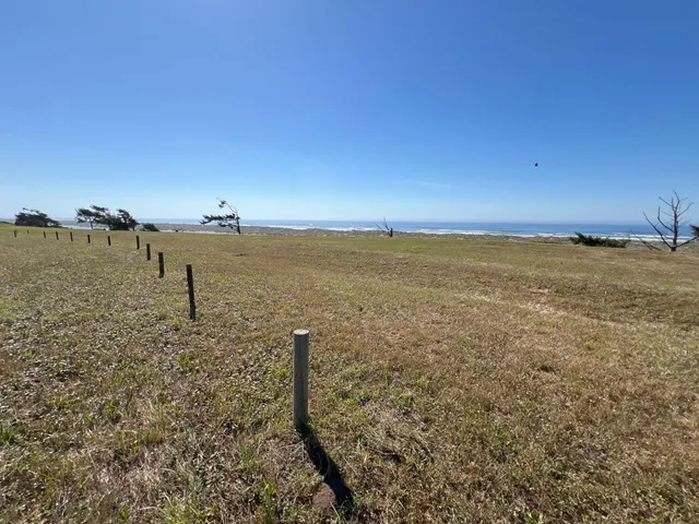 $425,000 | 3002 Sandpointe Drive, McKinleyville, CA 95519