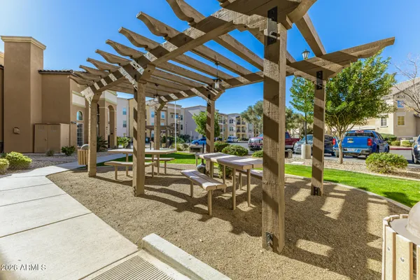 $277,600 | 14575 West Mountain View Boulevard, Unit 12303, Surprise, AZ 85374
