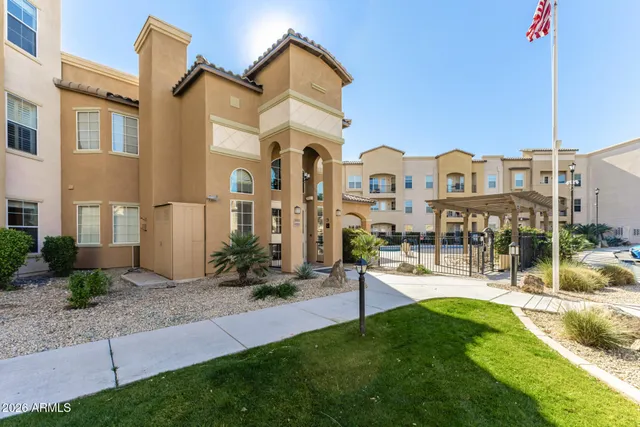 $285,000 | 14575 West Mountain View Boulevard, Unit 12303, Surprise, AZ 85374
