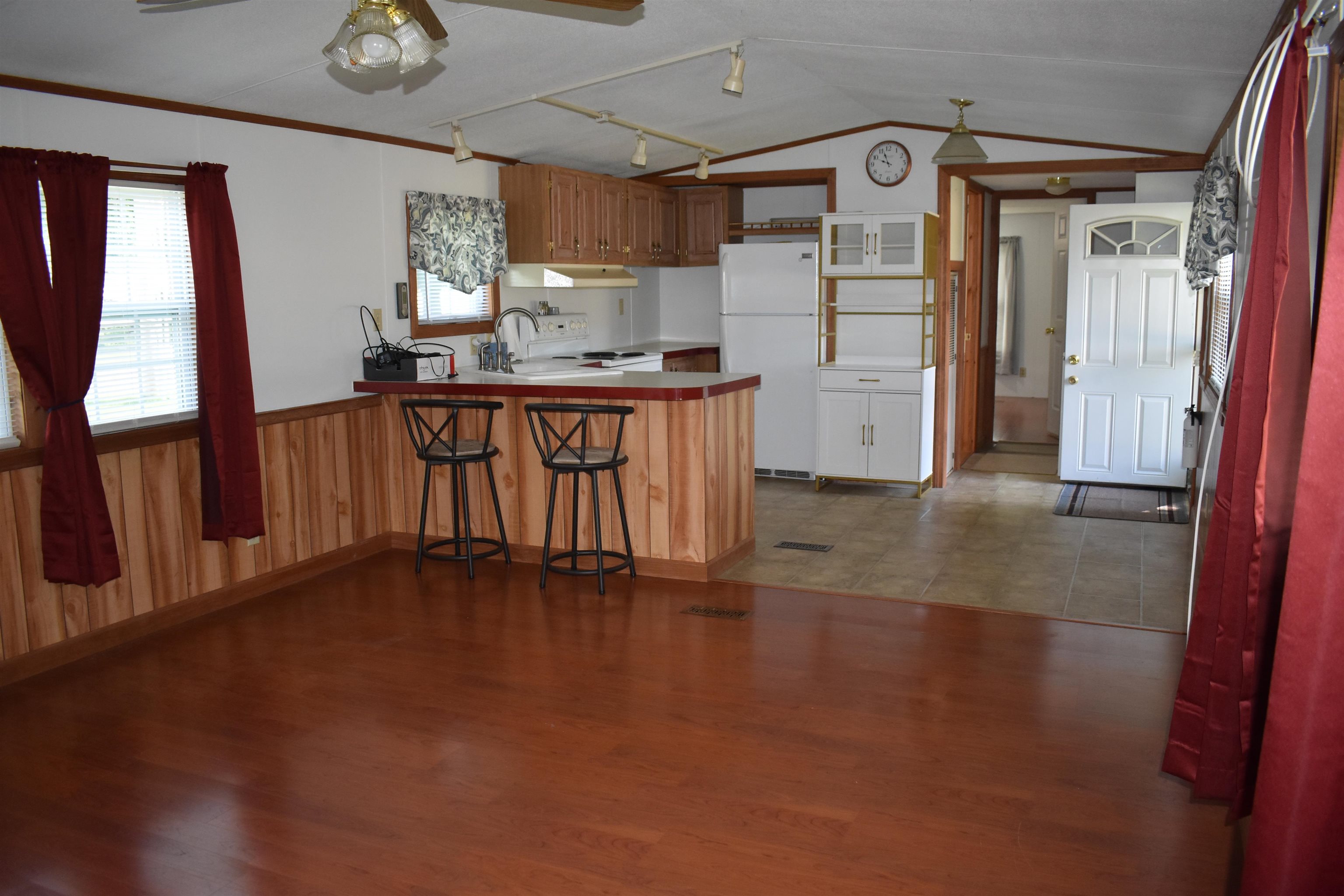 89 Roland Lane Barton, VT 05822 - Photo 9 of 20