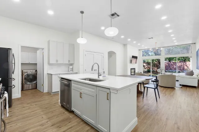 $4,500 | 6216 Jumano Lane, Austin, TX 78749