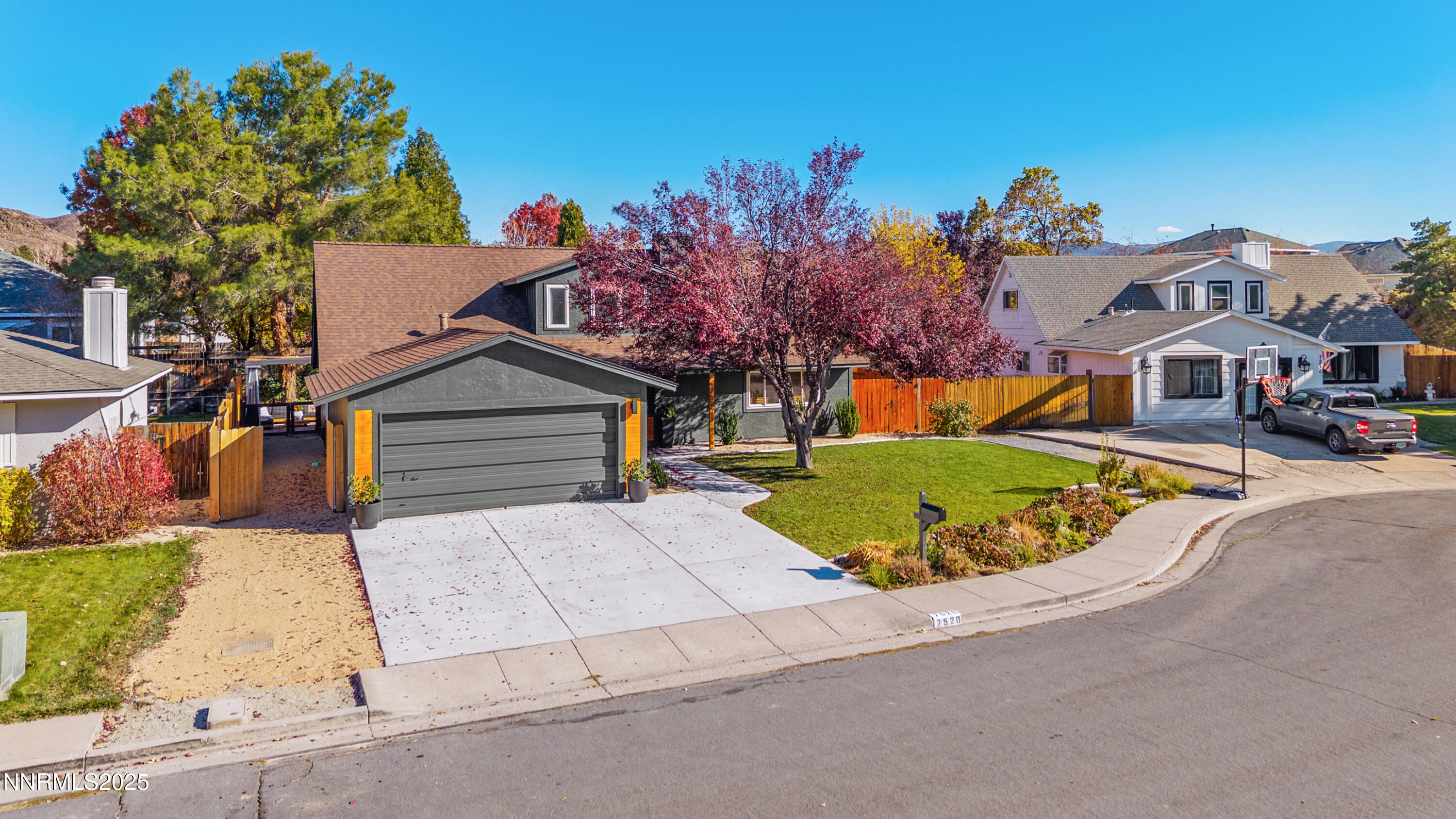 7520 Berryhill Drive Reno, NV 89511 - Photo 71 of 72 front view of a house with a yard