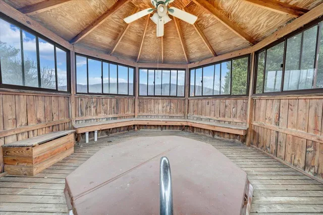 $399,950 | 5030 Jonathan Lane, Roanoke, VA 24019