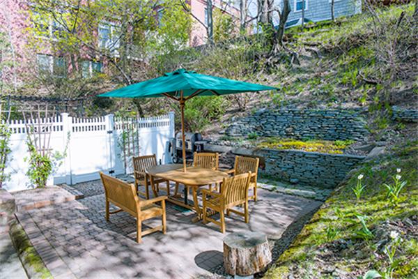 125 York Terrace, Unit 2 Brookline, MA 02446 - Photo 2 of 19