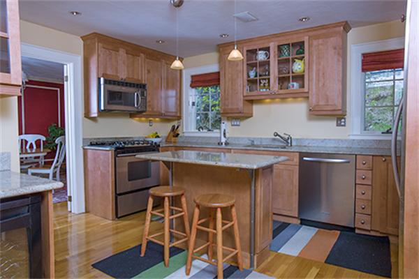 125 York Terrace, Unit 2 Brookline, MA 02446 - Photo 6 of 19