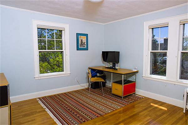 125 York Terrace, Unit 2 Brookline, MA 02446 - Photo 9 of 19