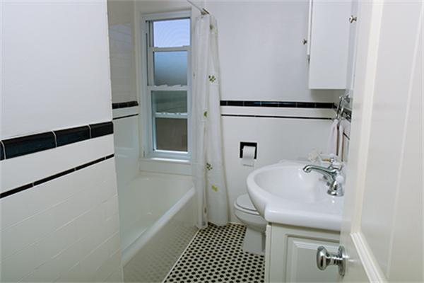 125 York Terrace, Unit 2 Brookline, MA 02446 - Photo 10 of 19