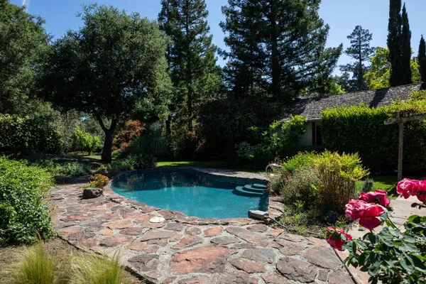 $4,488,000 | 800 Loyola Drive, Los Altos, CA 94024
