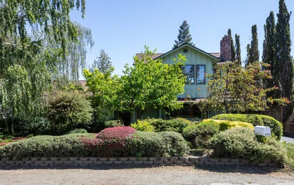 $4,488,000 | 800 Loyola Drive, Los Altos, CA 94024