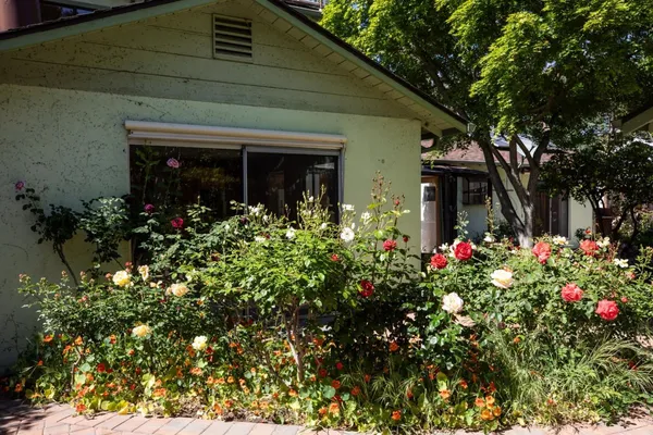 $4,488,000 | 800 Loyola Drive, Los Altos, CA 94024