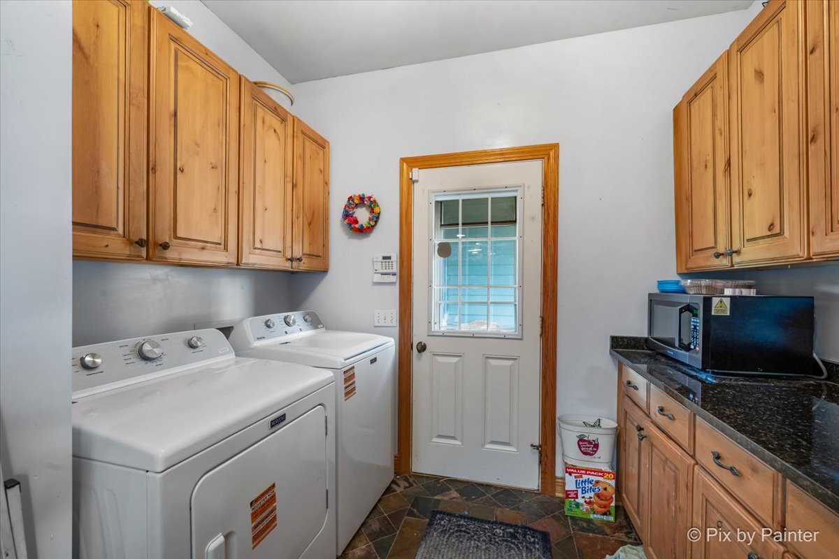 8718 Reese Road Harvard, IL 60033 - Photo 27 of 65