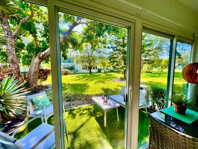 $129,000 | 214 Tilford K, Deerfield Beach, FL 33442