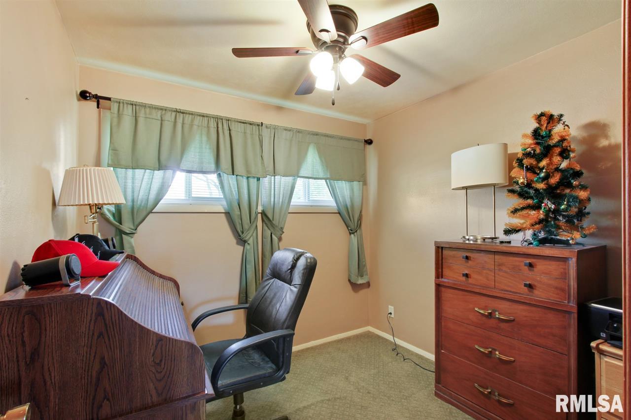 5309 North Ronald Road Peoria, IL 61614 - Photo 14 of 27 Gallery Image 14