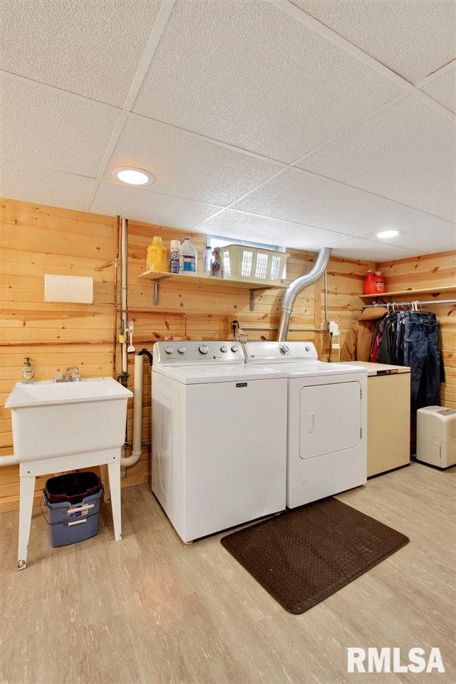 5309 North Ronald Road Peoria, IL 61614 - Photo 19 of 27 Gallery Image 19