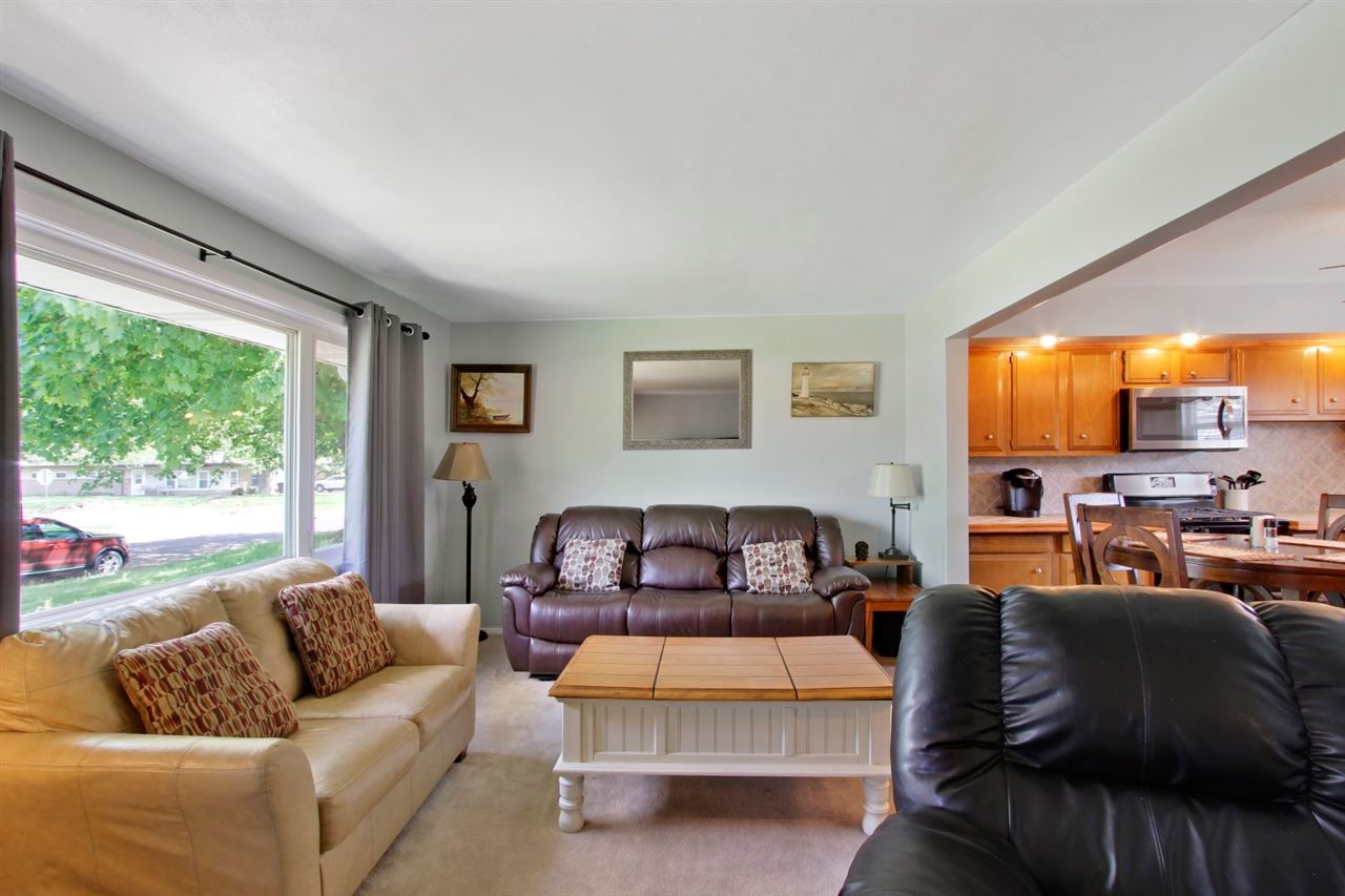 5309 North Ronald Road Peoria, IL 61614 - Photo 8 of 27 Gallery Image 8