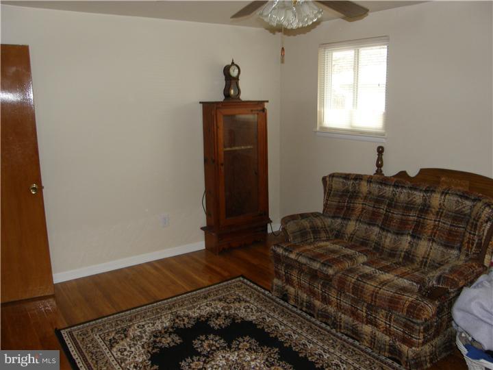 136 Hancock Road Warminster, PA 18974 - Photo 12 of 14 Bedroom 3