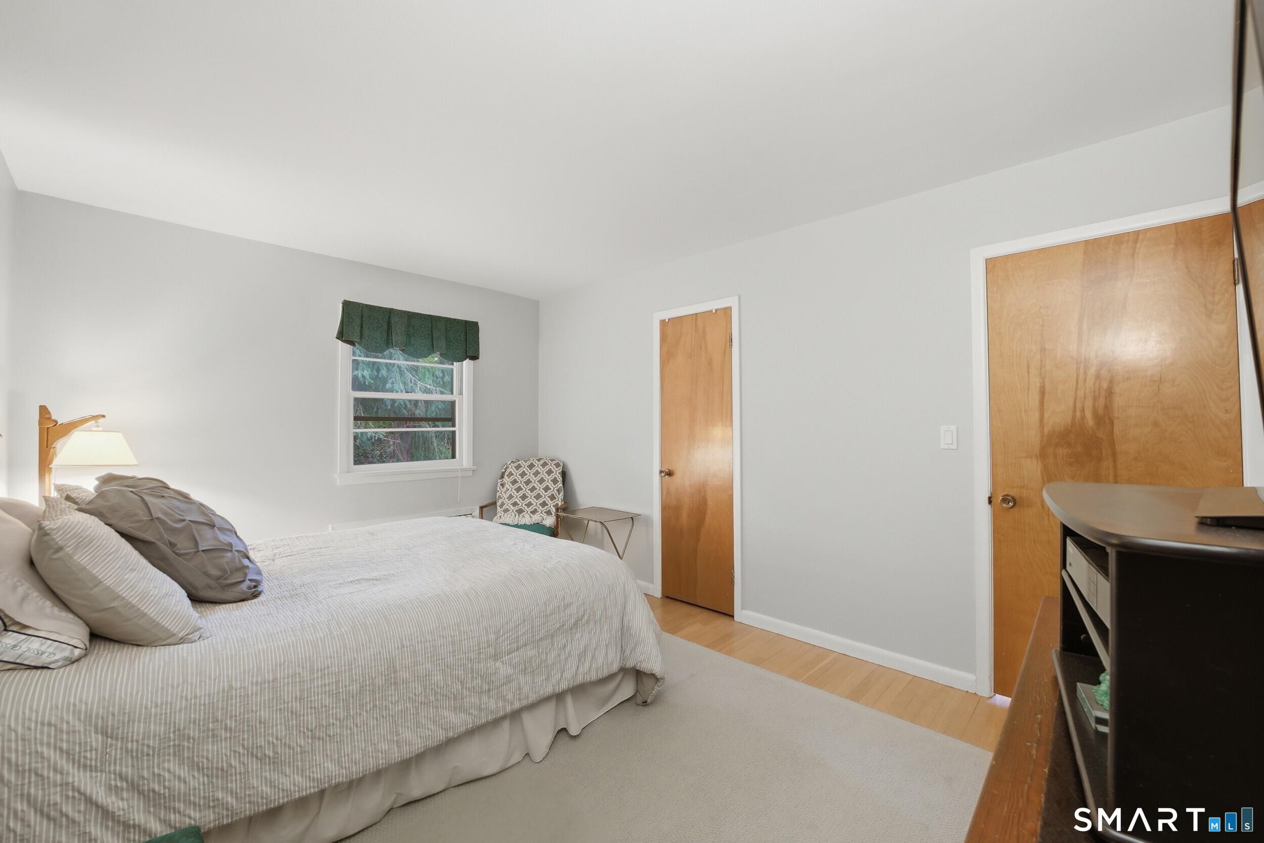 10 Joan Road Stamford, CT 06905 - Photo 16 of 33