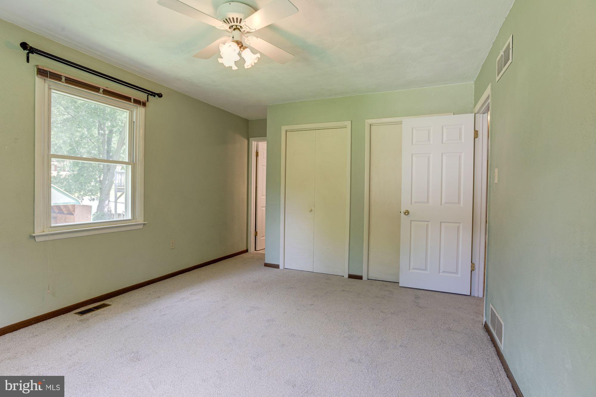 4214 Lower Beckleysville Road Hampstead, MD 21074 - Photo 17 of 36 Primary Bedroom