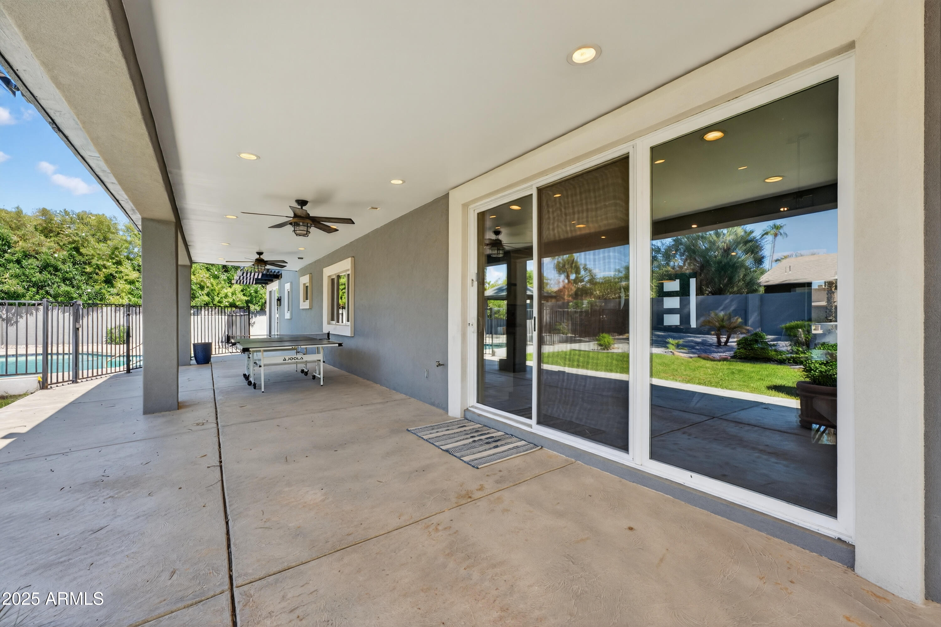 11026 North 42nd Street Phoenix, AZ 85028 - Photo 31 of 43 a view of a porch with seating space