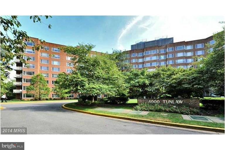 4000 Tunlaw Road Northwest, Unit 414 Washington, DC 20007 - Photo 1 of 14 a view of a building and a street view