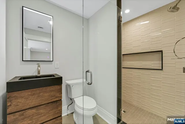 $2,899,000 | 206 Peterson Place, Ramsey, NJ 07446