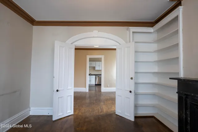 $1,395 | 546 5th Avenue, Unit 2, Troy, NY 12182