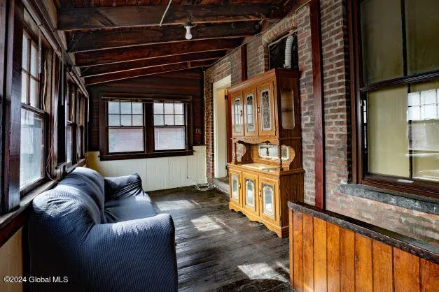 $1,395 | 546 5th Avenue, Unit 2, Troy, NY 12182