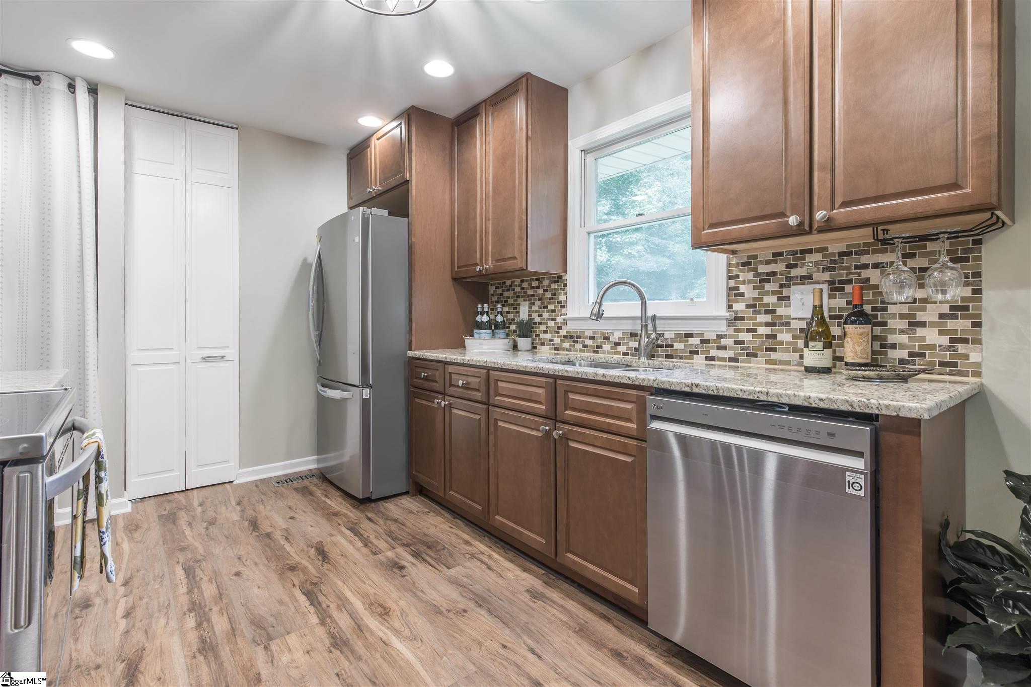 108 Laurel Drive Pendleton, SC 29670 - Photo 2 of 18
