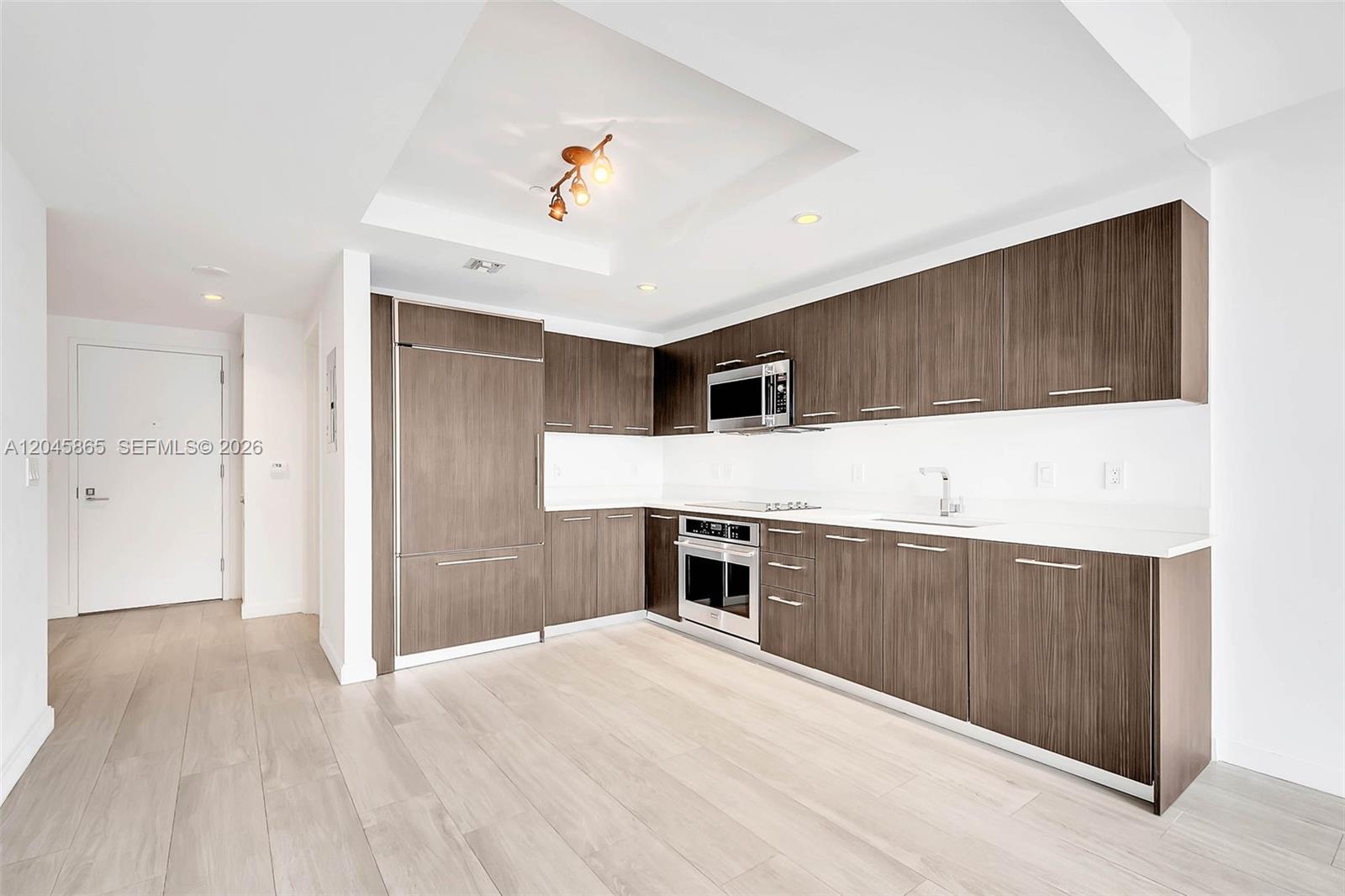 55 Southwest 9th Street, Unit 3104 Miami, FL 33130 - Photo 11 of 48