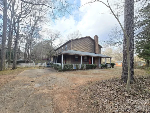 $620,000 | 5729 Brickstone Drive, Charlotte, NC 28227