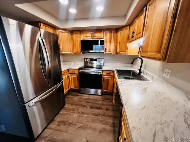 $1,850 | 13992 East Marina Drive, Unit 308, Aurora, CO 80014