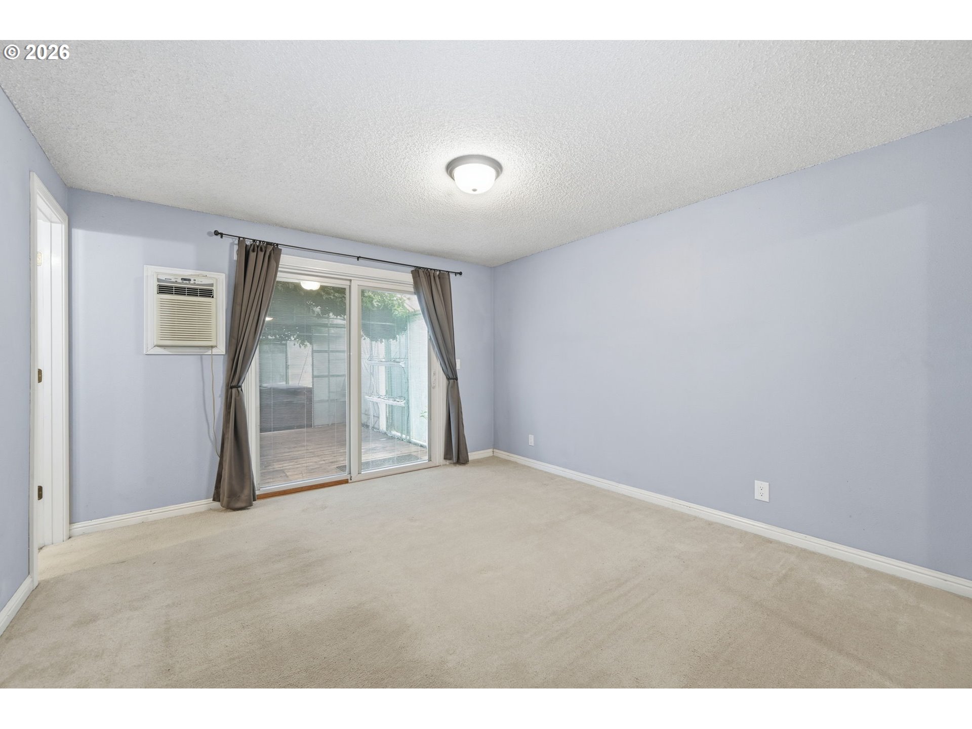 2555 15th Street Springfield, OR 97477 - Photo 15 of 43