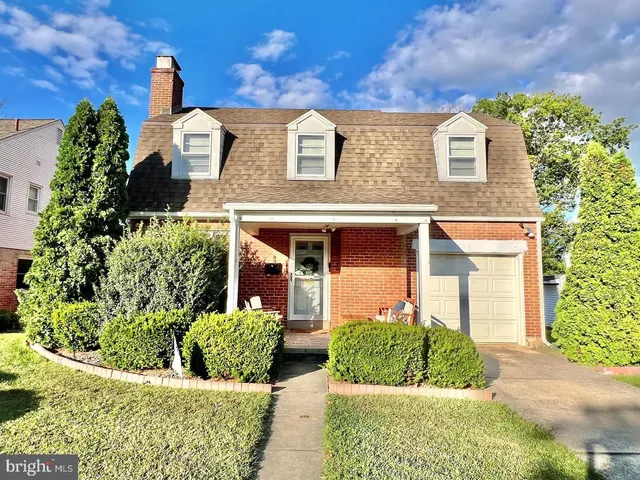 $2,150 | 503 Dorchester Avenue, Reading, PA 19609