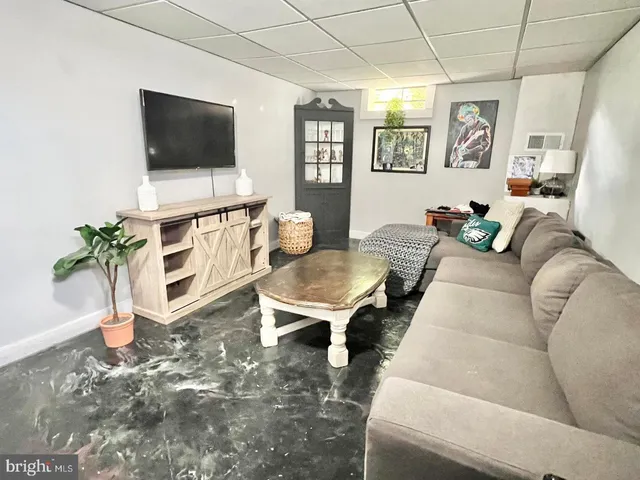 $2,150 | 503 Dorchester Avenue, Reading, PA 19609