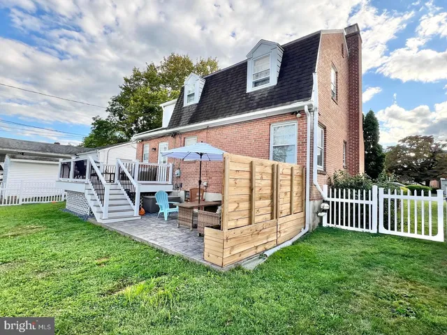 $2,150 | 503 Dorchester Avenue, Reading, PA 19609