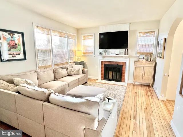 $2,150 | 503 Dorchester Avenue, Reading, PA 19609