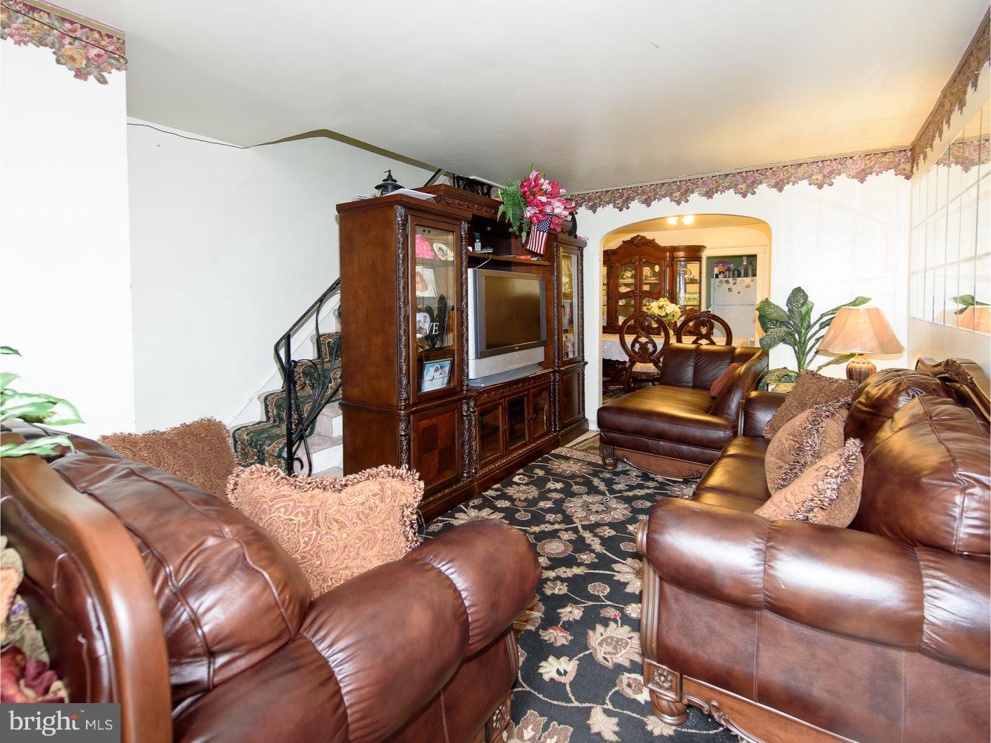 421 Timberlake Road Upper Darby, PA 19082 - Photo 3 of 20