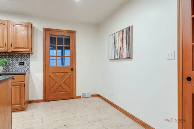 $525,000 | 26585 Pheasant Court, Wauconda, IL 60084