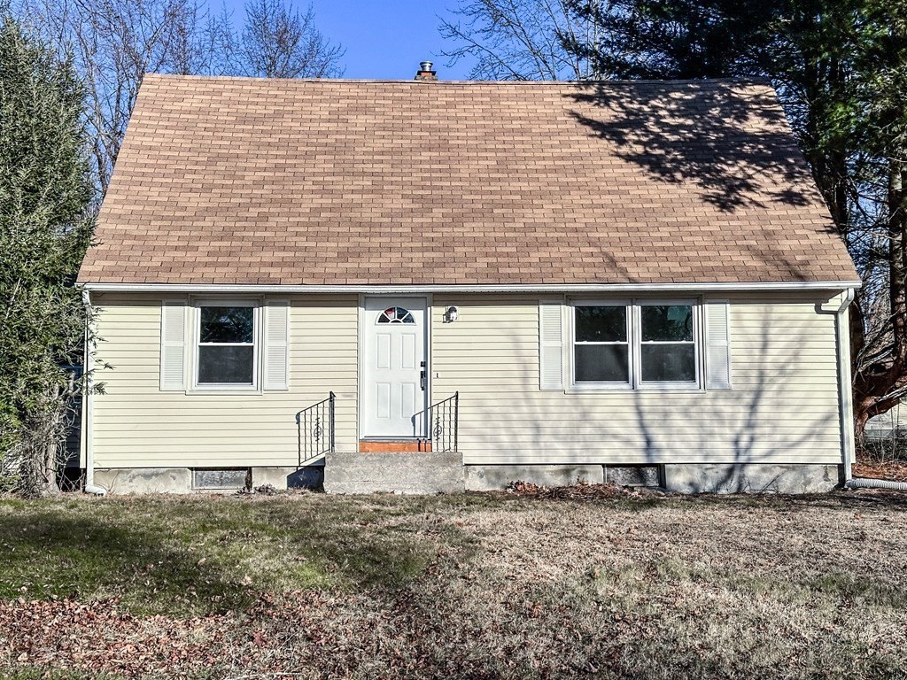 89 Sparrow Drive Springfield, MA 01119 - Photo 2 of 25 Gallery Image 2