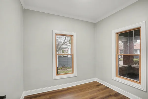 $289,900 | 811 Kelly Avenue, Joliet, IL 60435
