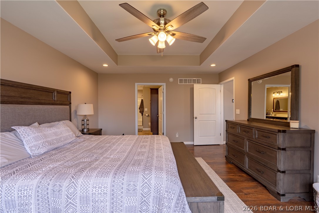 4715 Inlet Lane Osage Beach, MO 65065 - Photo 16 of 50