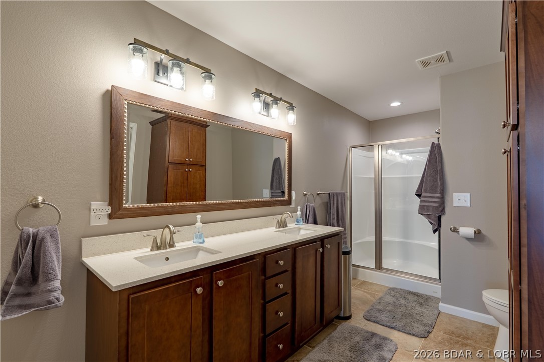 4715 Inlet Lane Osage Beach, MO 65065 - Photo 17 of 50