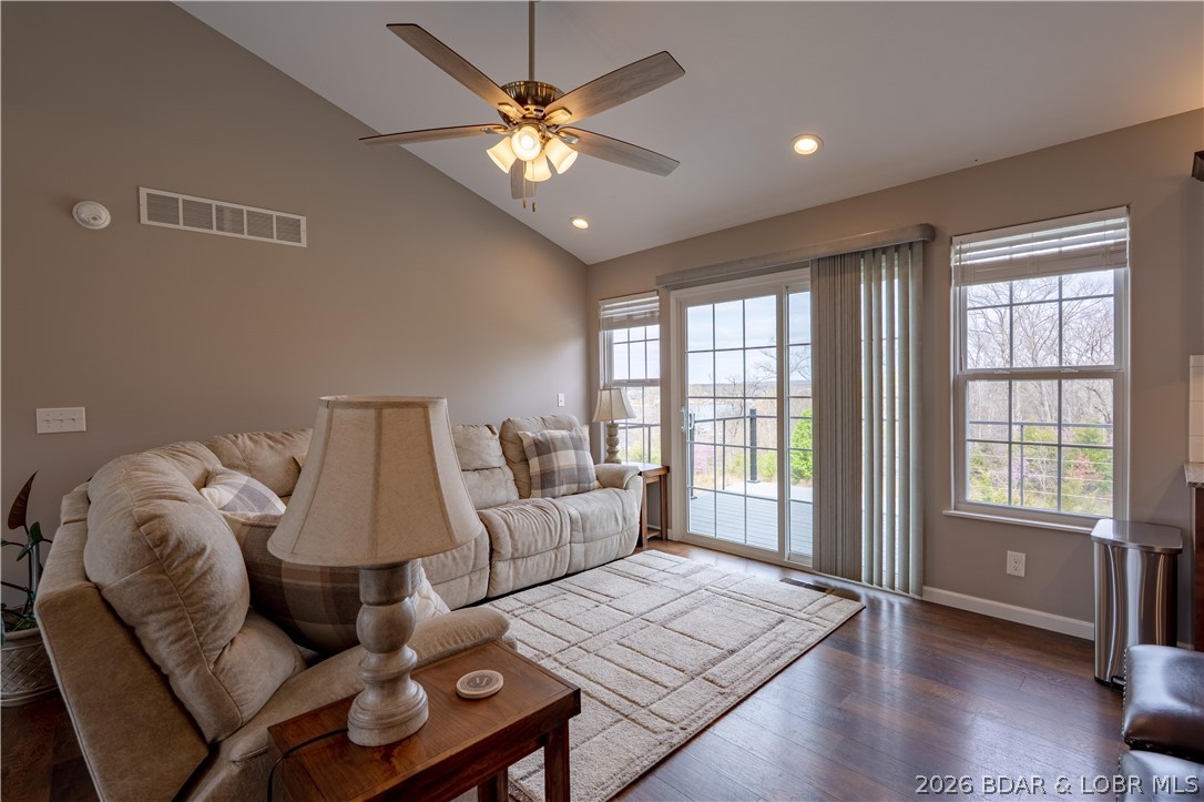 4715 Inlet Lane Osage Beach, MO 65065 - Photo 10 of 50