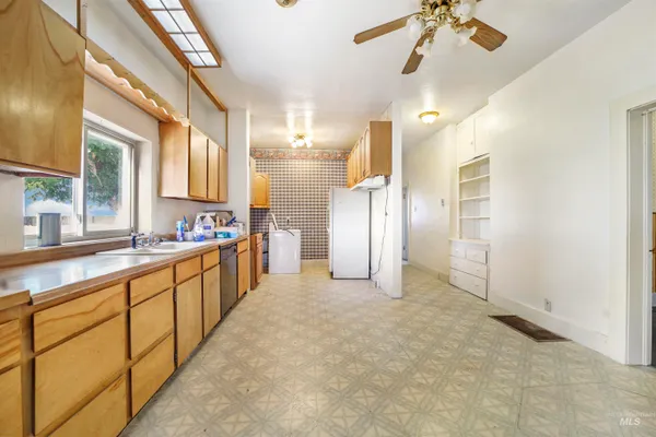 $460,000 | 3278 East 3700 North, Kimberly, ID 83341