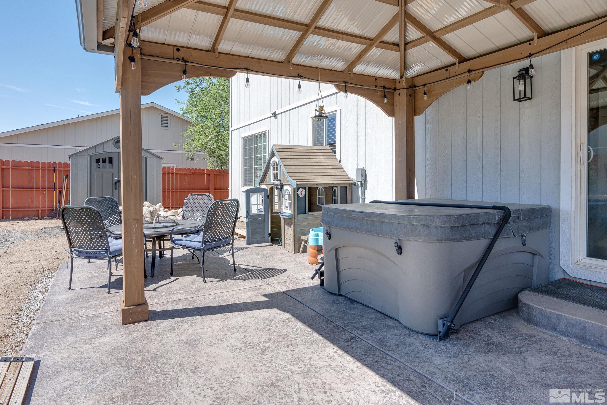 18198 Pin Oak Court Reno, NV 89508 - Photo 39 of 39 a view of living room with furniture and a window